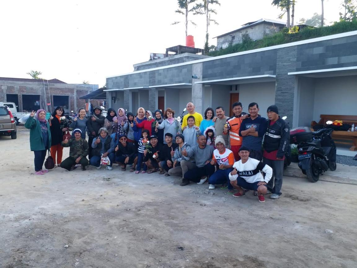 De Villa Cetho Karanganyar  Exteriör bild