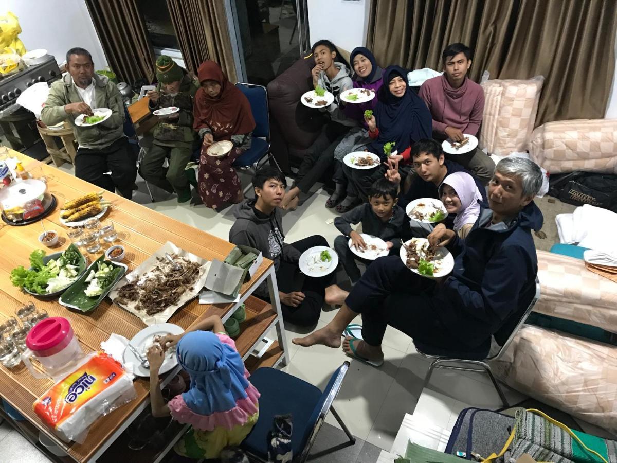 De Villa Cetho Karanganyar  Exteriör bild
