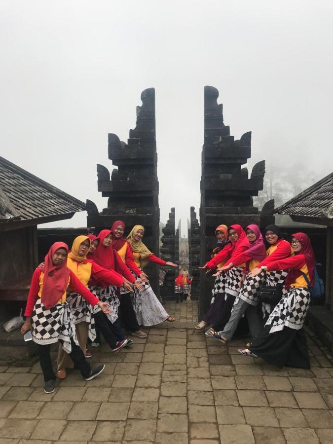 De Villa Cetho Karanganyar  Exteriör bild