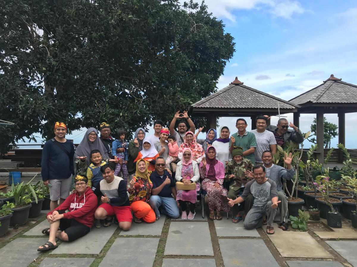 De Villa Cetho Karanganyar  Exteriör bild
